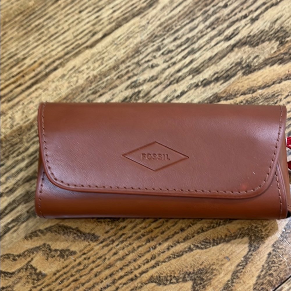 Fossil Tan Leather Glass Case